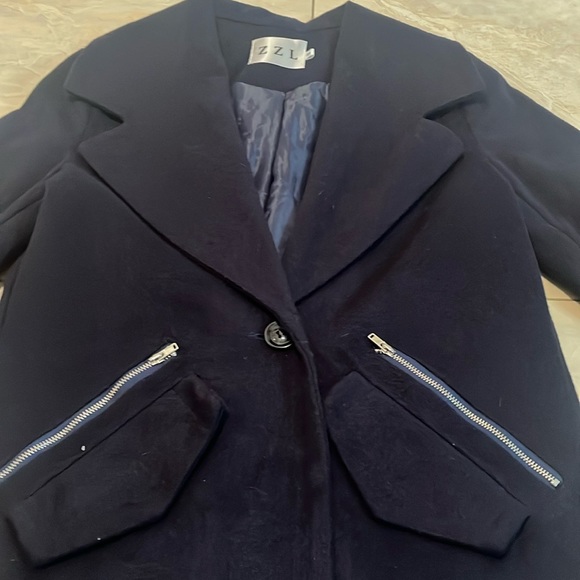 Single Button Coat - Picture 2 of 6